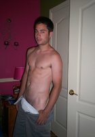 Азиатка нежно дрочит член парня 27 фото Азиатка нежно дрочит член парня 27 фото