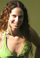 Крестьянка купается в местном озере 3 фото