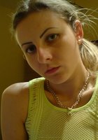 Молодая блондинка вертит перед камерой большой попой 32 фото Молодая блондинка вертит перед камерой большой попой 32 фото