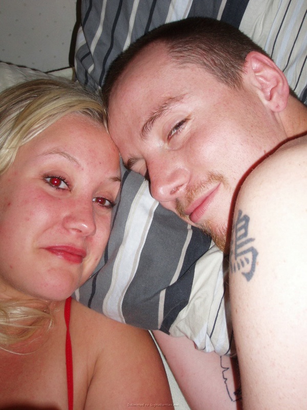 Компания организовала дома эротические конкурсы 14 фотография