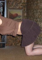 Пышная коллега готовится встречать бойфренда в спальне 2 фото Пышная коллега готовится встречать бойфренда в спальне 2 фото