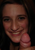 Супружеская пара активно отдыхает на морском берегу 16 фото Супружеская пара активно отдыхает на морском берегу 16 фото