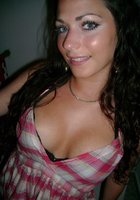 Девицы светят своими кисками и насаживаются ими на члены партнеров 18 фото