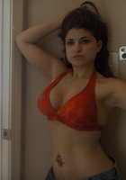 Аргентинская девушка сняла лифчик и показала большие сиськи 2 фото Аргентинская девушка сняла лифчик и показала большие сиськи 2 фото