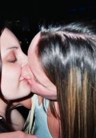 Телка дрочит и сосет большой член 6 фото Телка дрочит и сосет большой член 6 фото