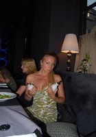 Светловолосая модель возбуждает очаровательными сиськами 18 фото Светловолосая модель возбуждает очаровательными сиськами 18 фото