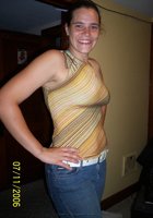 Пьяная телка показала дома голые титьки и небритую пилотку 2 фото Пьяная телка показала дома голые титьки и небритую пилотку 2 фото