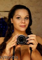 Дамочка с огромными дойками 9 фото Дамочка с огромными дойками 9 фото