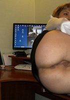 Чувихи разных возрастов демонстрируют голые промежности в квартирах 28 фото Чувихи разных возрастов демонстрируют голые промежности в квартирах 28 фото