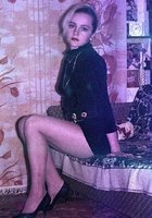 Блондинка показала свою небритую киску 22 фото Блондинка показала свою небритую киску 22 фото