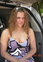 Толстая баба обрадовалась подаркам бойфренда и разделась 2 фото Толстая баба обрадовалась подаркам бойфренда и разделась 2 фото