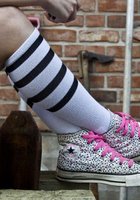 Чертовка с татуировками показывает свои прелести 11 фото Чертовка с татуировками показывает свои прелести 11 фото