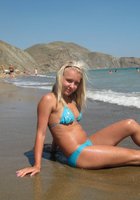 Подруга сняла белье и отдалась ухажеру 4 фото Подруга сняла белье и отдалась ухажеру 4 фото