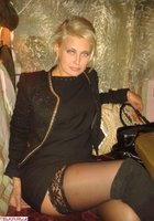 Бабы встали раком и спустили трусы в ожидании траха 16 фото Бабы встали раком и спустили трусы в ожидании траха 16 фото