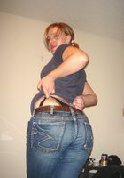 После ебли телки устроили дома показательный стриптиз 7 фото После ебли телки устроили дома показательный стриптиз 7 фото