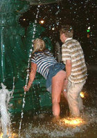 Телочки, которые любят групповой секс 4 фото Телочки, которые любят групповой секс 4 фото