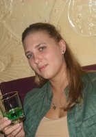 Пышная дамочка развлекается в шумной компании 3 фото Пышная дамочка развлекается в шумной компании 3 фото