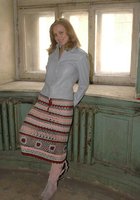 Русская телка вышла покурить в подъезд и оголила сиськи с писькой 2 фото Русская телка вышла покурить в подъезд и оголила сиськи с писькой 2 фото