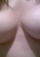 Сестра друга не стесняется раздеваться перед объективом 16 фото Сестра друга не стесняется раздеваться перед объективом 16 фото