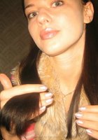 У брюнетки маленькие сиськи и красивое личико 9 фото У брюнетки маленькие сиськи и красивое личико 9 фото