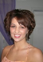 Цыпочка с короткой стрижкой работает над членом 2 фото Цыпочка с короткой стрижкой работает над членом 2 фото