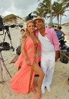 Голые сиськи известной певицы не оставят никого равнолушным 3 фото Голые сиськи известной певицы не оставят никого равнолушным 3 фото