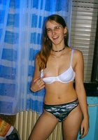 Студентка-неформалка показывает свое обнаженное гибкое тело 2 фото Студентка-неформалка показывает свое обнаженное гибкое тело 2 фото