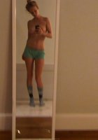 Веснушчатая блонда хорошо проводит уик-энд 15 фото