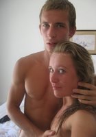 Дома чика разделась догола перед шалостями с мускулистым парнем 17 фото Дома чика разделась догола перед шалостями с мускулистым парнем 17 фото