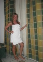 Дома чика разделась догола перед шалостями с мускулистым парнем 9 фото Дома чика разделась догола перед шалостями с мускулистым парнем 9 фото