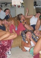 Девушки отлично проводят лето в отеле и на природе 13 фото Девушки отлично проводят лето в отеле и на природе 13 фото