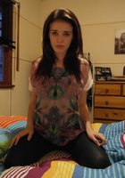 Девушки позируют в белье с чулками и показывают сиськи 6 фото Девушки позируют в белье с чулками и показывают сиськи 6 фото