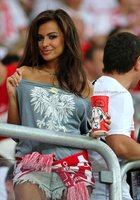 Самые сексуальные футбольные болельщицы с большими сиськами 12 фото