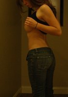 Частная подборка со смелыми девицами, которые показывают обнаженные тела в социальных сетях 3 фото