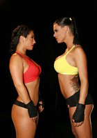 Красивая эротика с двумя сексуальными боксершами на ринге 6 фото Красивая эротика с двумя сексуальными боксершами на ринге 6 фото