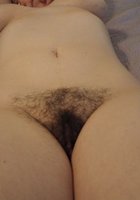 Дамы демонстрируют крупным планом голые письки с обильной растительностью на них 8 фото Дамы демонстрируют крупным планом голые письки с обильной растительностью на них 8 фото