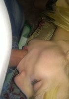 Телочки демонстрируют голые пилотки и занимаются оральным сексом с мужчинами 9 фото Телочки демонстрируют голые пилотки и занимаются оральным сексом с мужчинами 9 фото